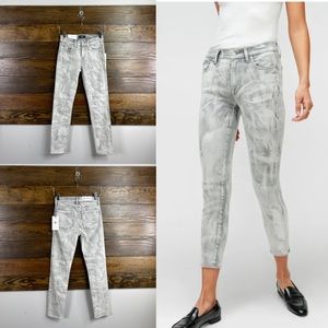 7 For All Mankind Ankle Skinny Jeans in Factory new